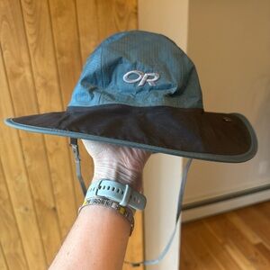 Outdoor Research Teal and Black Adventure Hat